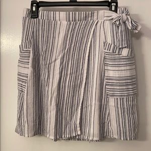 High waisted skirt